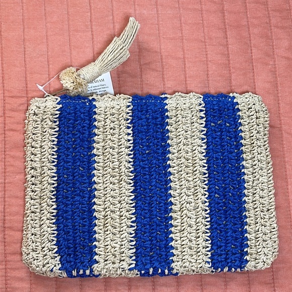 NWT Mark & Graham beige and blue CABANA STRIPE STRAW POUCH CLUTCH - Picture 3 of 9